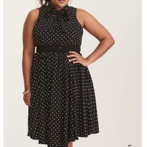 Torrid B&W Polka Dot Challis Swing Dress
